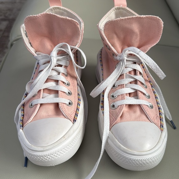 Converse Kids Chuck Taylor All Star Move Platform Sneaker Friendship Bracelet - Picture 5 of 10